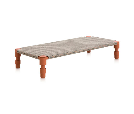 Garden Layers Single Indian bed Gofre terracotta | Camas de día / Lounger | GAN