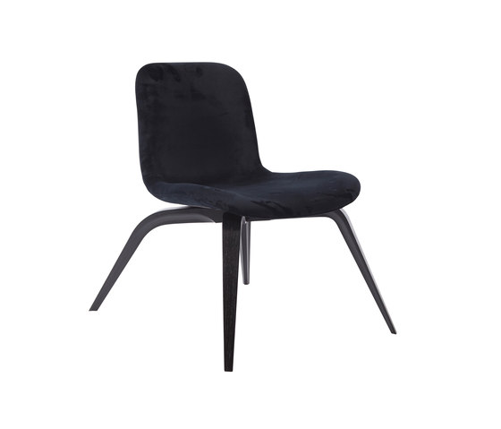 Goose Lounge Chair, Black / Velvet: Midnight Blue | Sessel | NORR11