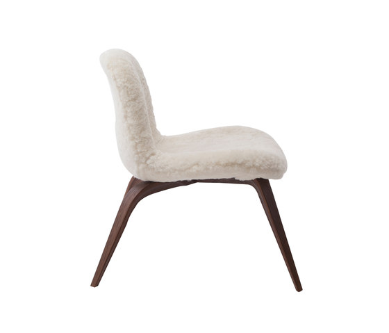 Goose Lounge Chair, Dark Stained / Sheepskin: Off White | Sessel | NORR11