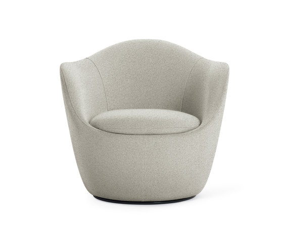 Lína Swivel Chair | Fauteuils | Design Within Reach