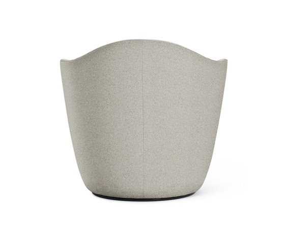 Lína Swivel Chair | Sessel | Design Within Reach