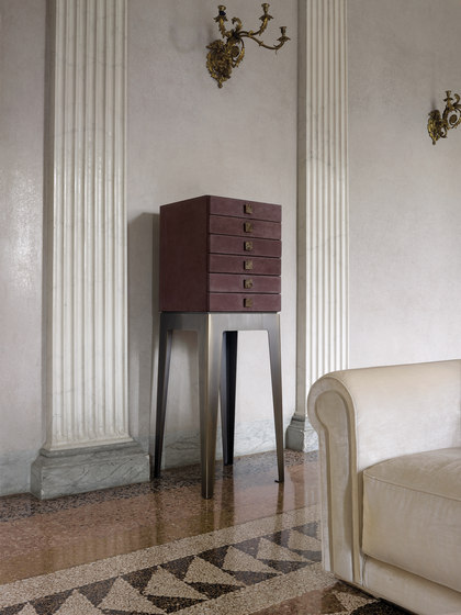 Lady | Sideboards | Longhi S.p.a.