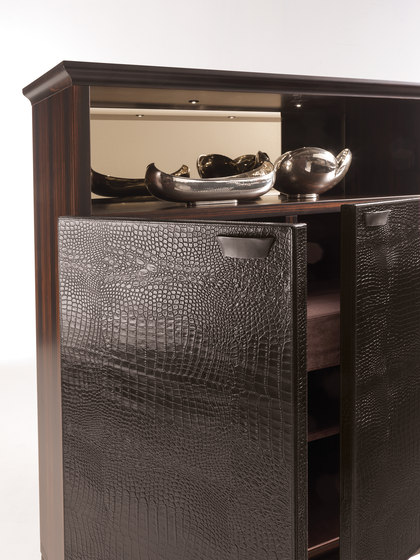 Eric | Cabinets | Longhi S.p.a.