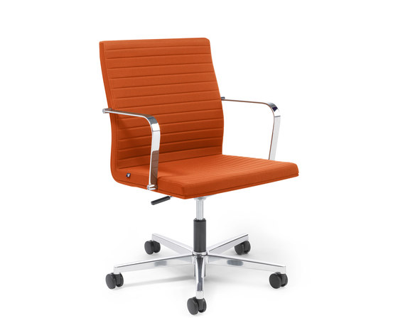 Pure Swivel chair Low Backrest | Sedie ufficio | Viasit