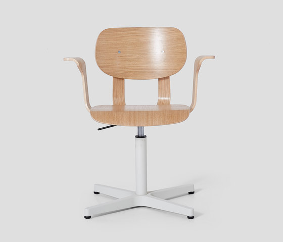 HD Chair With Arms | Sillas | VG&P
