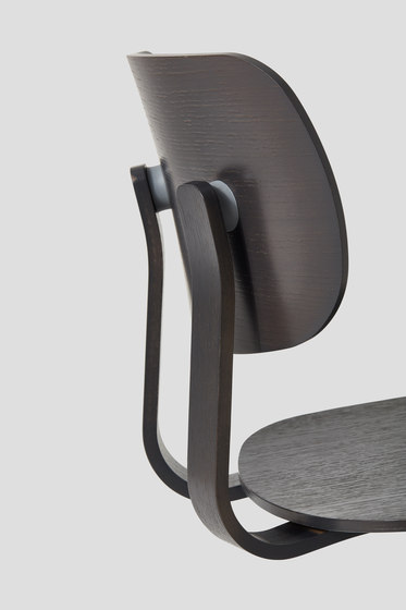 HD Chair With Pedestal | Chairs | VG&P