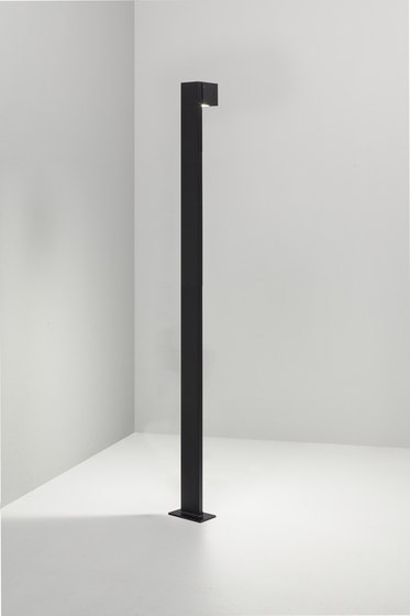 Cube XL pole 180 black | Illuminazione sentieri | Dexter