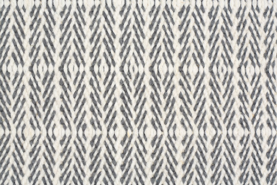 Tanne wool rug, hand-woven, reversible | Tapis / Tapis de designers | Fabula Living