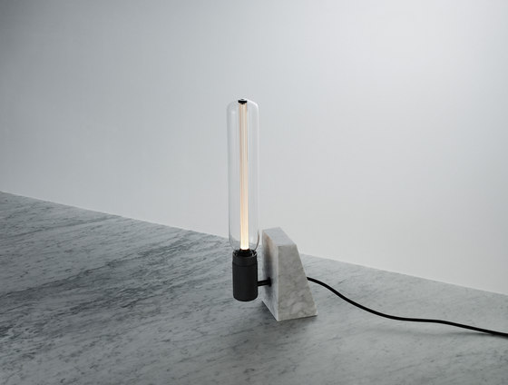 Stoned | Polished White Marble | Glass Crystal Bulb | Lámparas de sobremesa | Buster + Punch