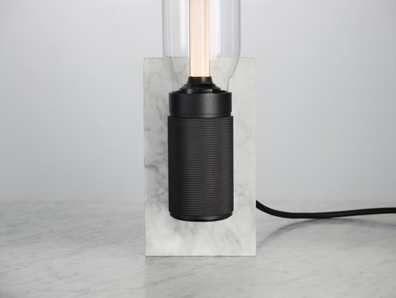 Stoned | Polished White Marble | Glass Crystal Bulb | Tischleuchten | Buster + Punch