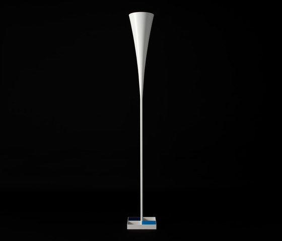 De-Lux D8 | Lámparas de pie | Tato