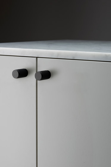 Furniturer Knob | Black | Cabinet knobs | Buster + Punch