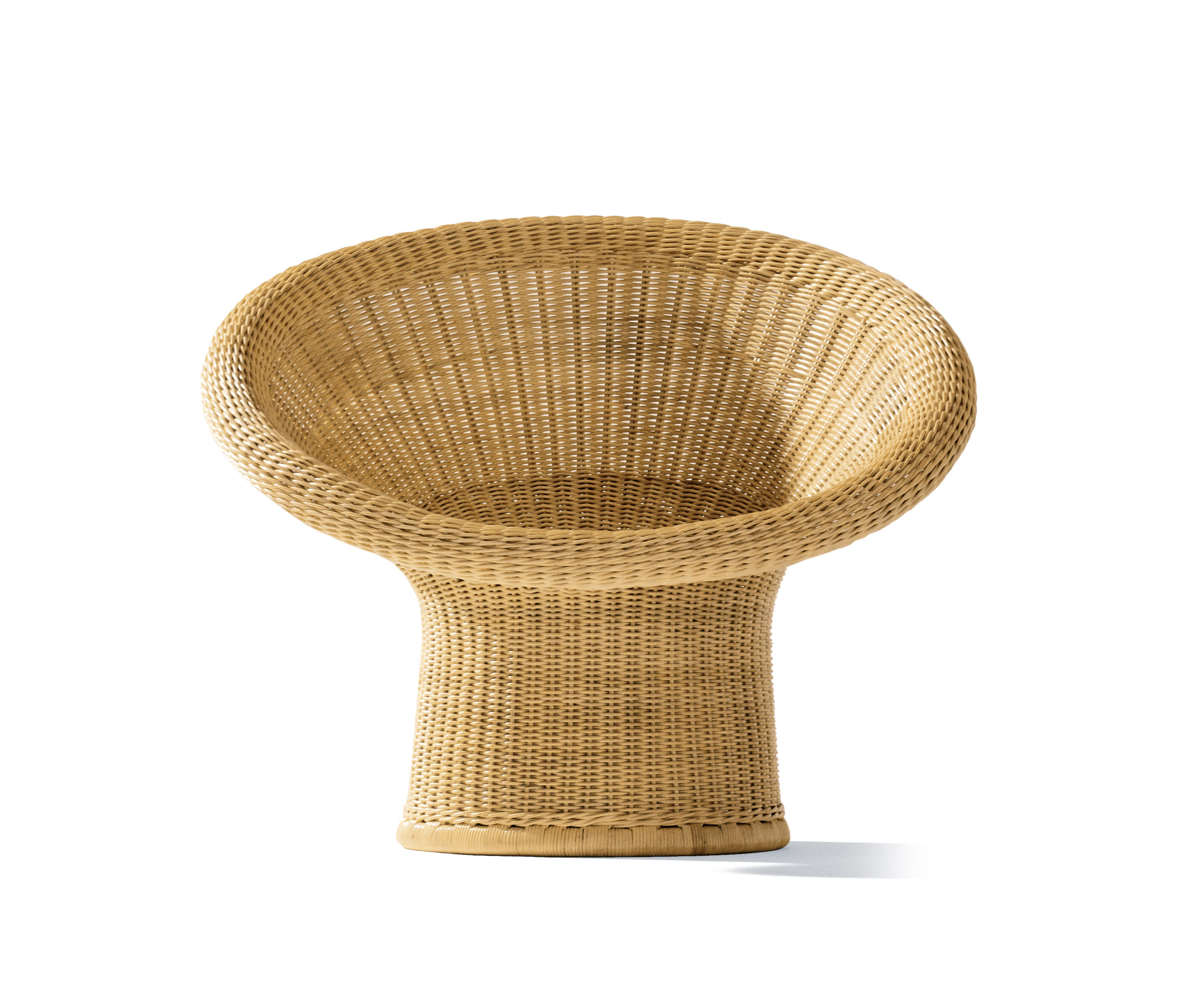 E 10 rattan lounge chair garden armchairs from richard lampert ... Rattan lounge møbler