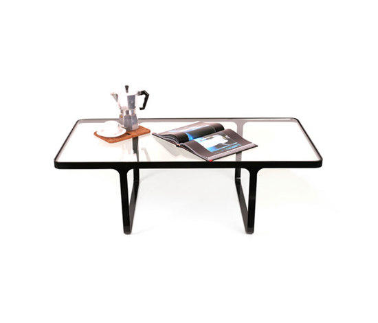 Trace coffee table & designer furniture | Architonic