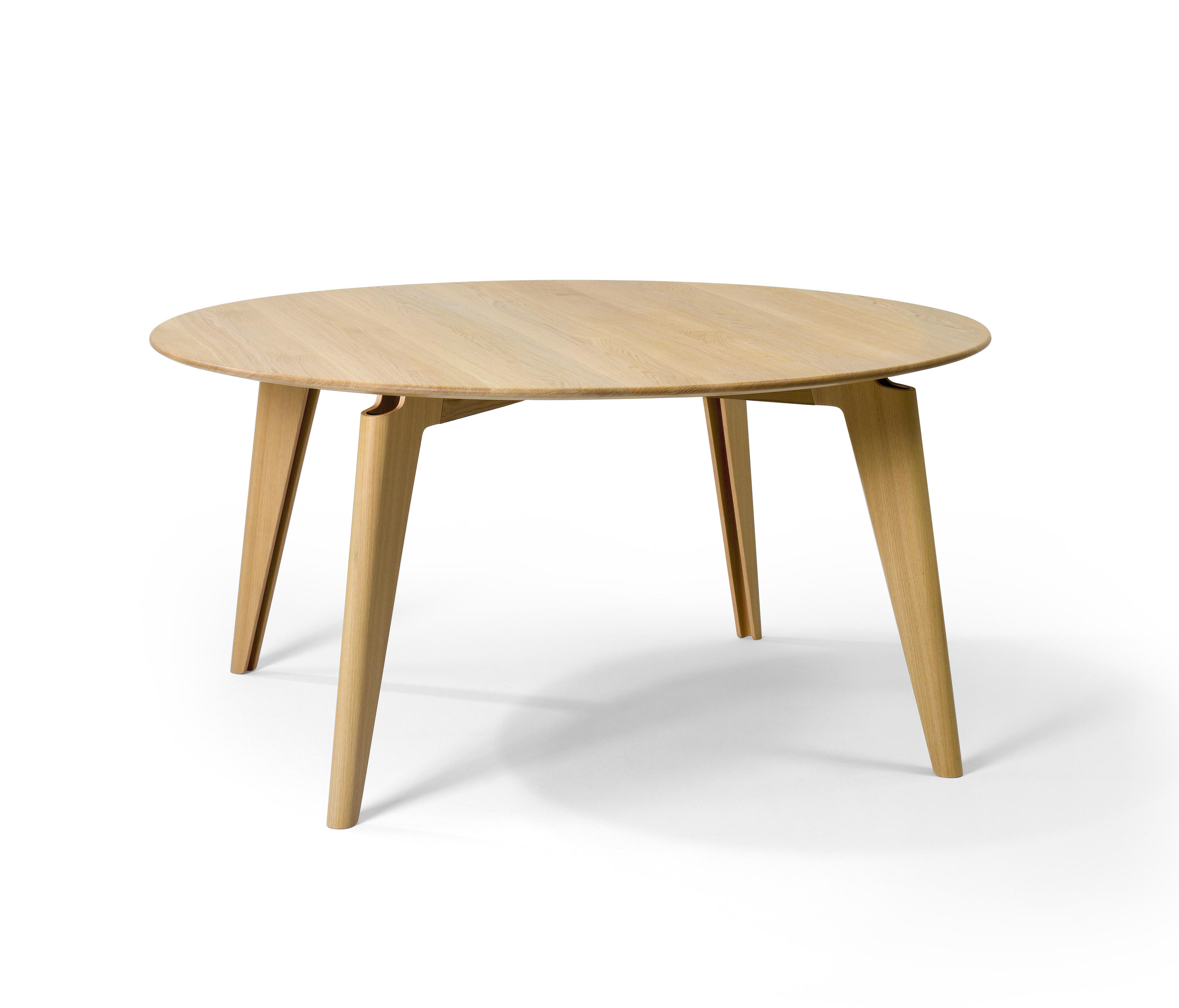 TAKUSHI TABLE - Dining tables from Röthlisberger Kollektion | Architonic