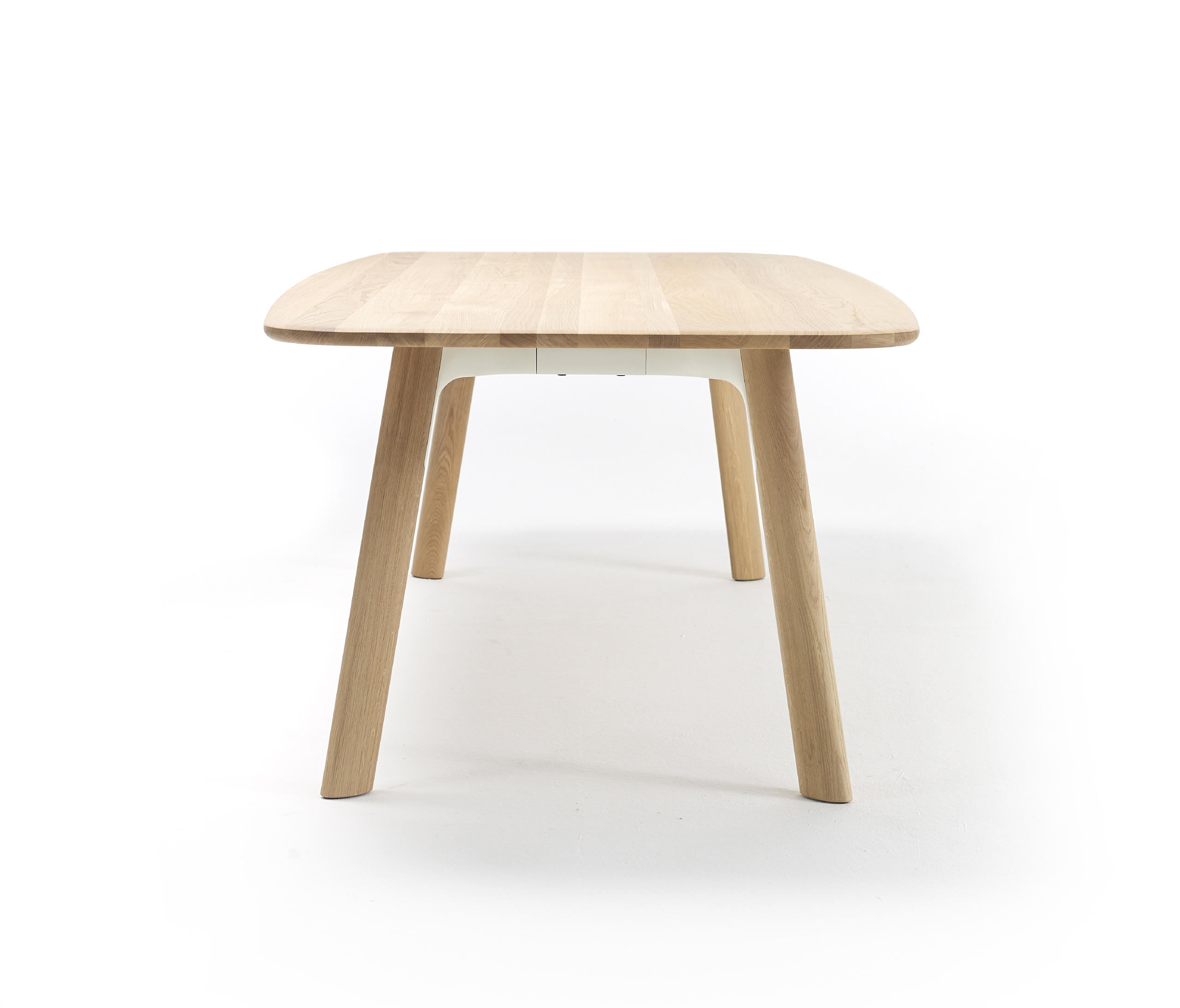 GRID DINING - Restaurant tables from Arco | Architonic