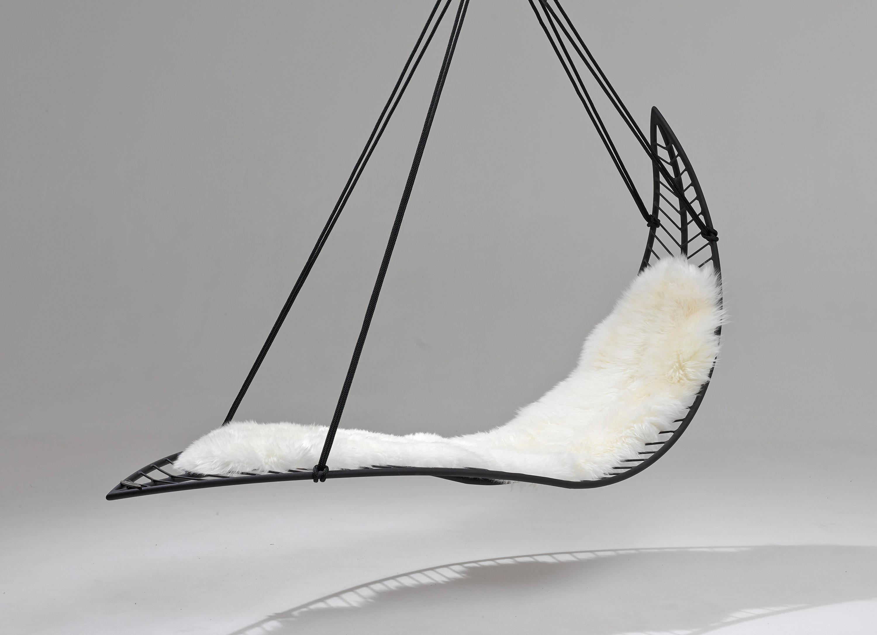 Leaf hanging chair Clearance