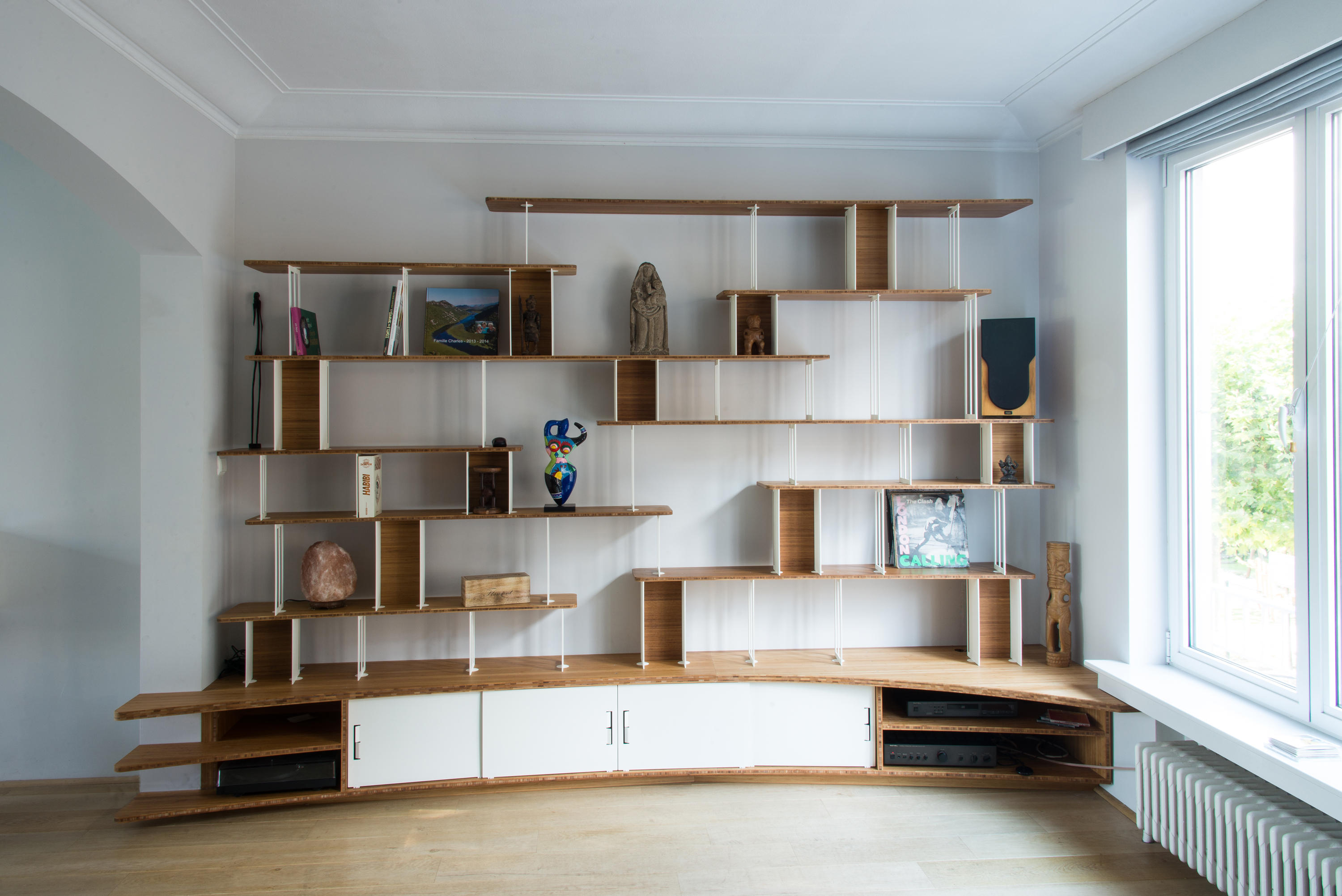 CURVE STEEL BOOKSHELF Office shelving systems from Joa Architonic