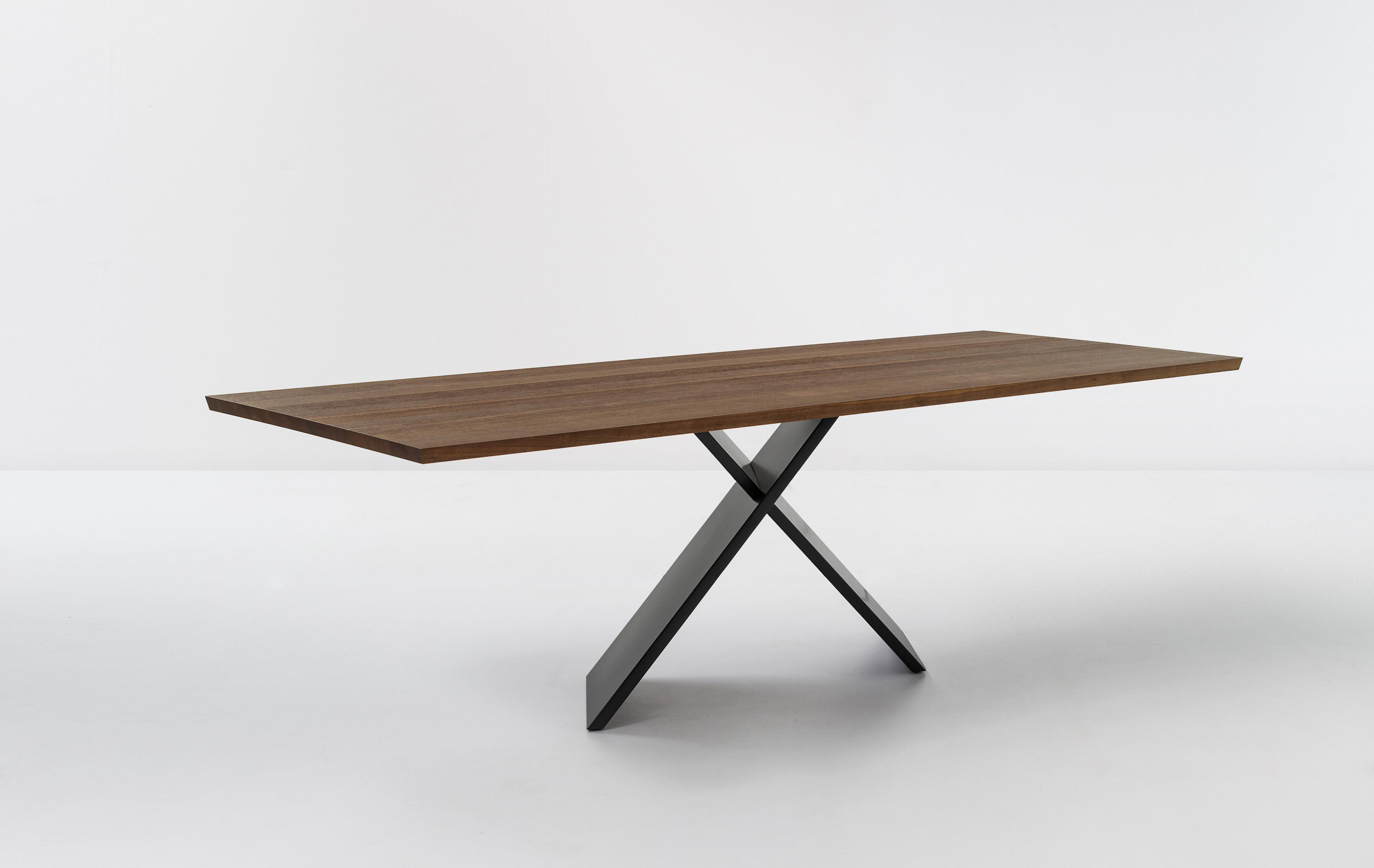 AX TABLE Dining tables from Bonaldo Architonic