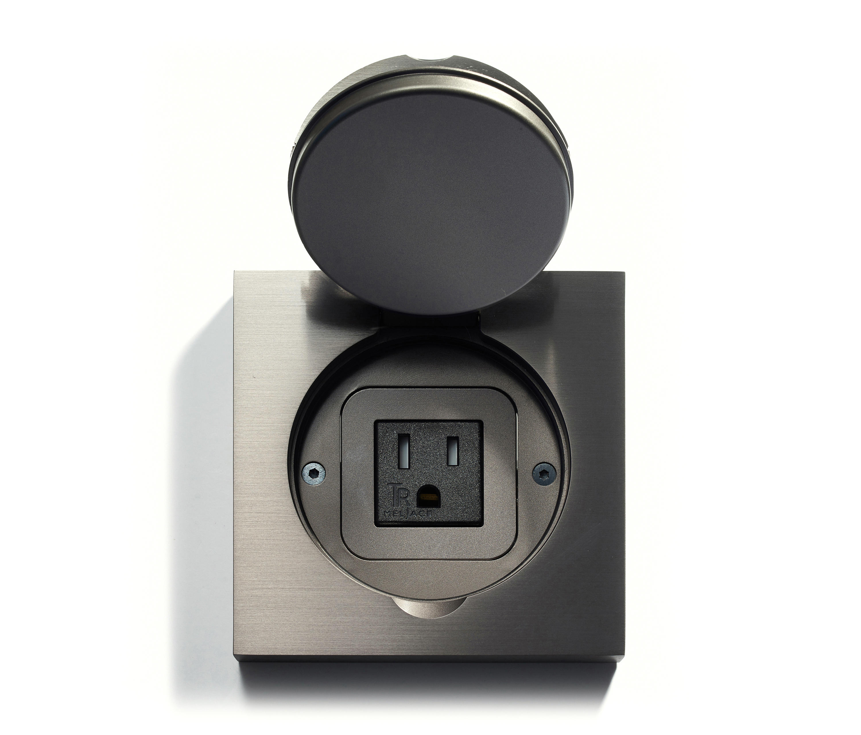 FLOOR OUTLET SQUARE WATER RESISTANT American sockets FLOOR OUTLET SQUARE WATER RESISTANT American sockets