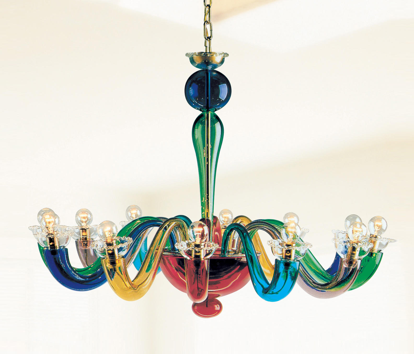 Serenissima L12 Chandeliers From Leucos Architonic Serenissima L12 By Leucos Chandeliers