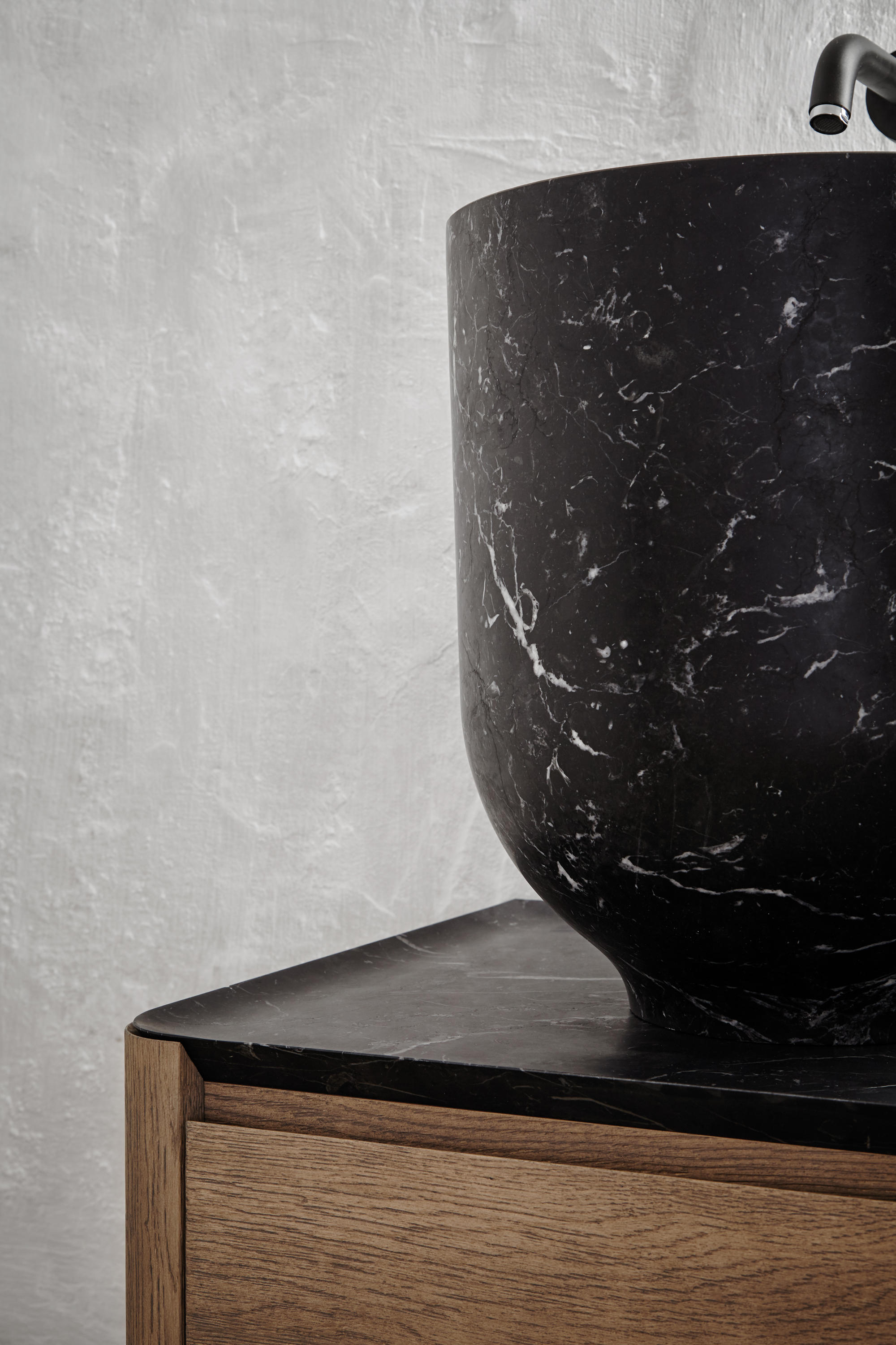 ORIGIN TOP MOUNTED BLACK MARQUINA MARBLE H45 WASHBASIN Wash basins