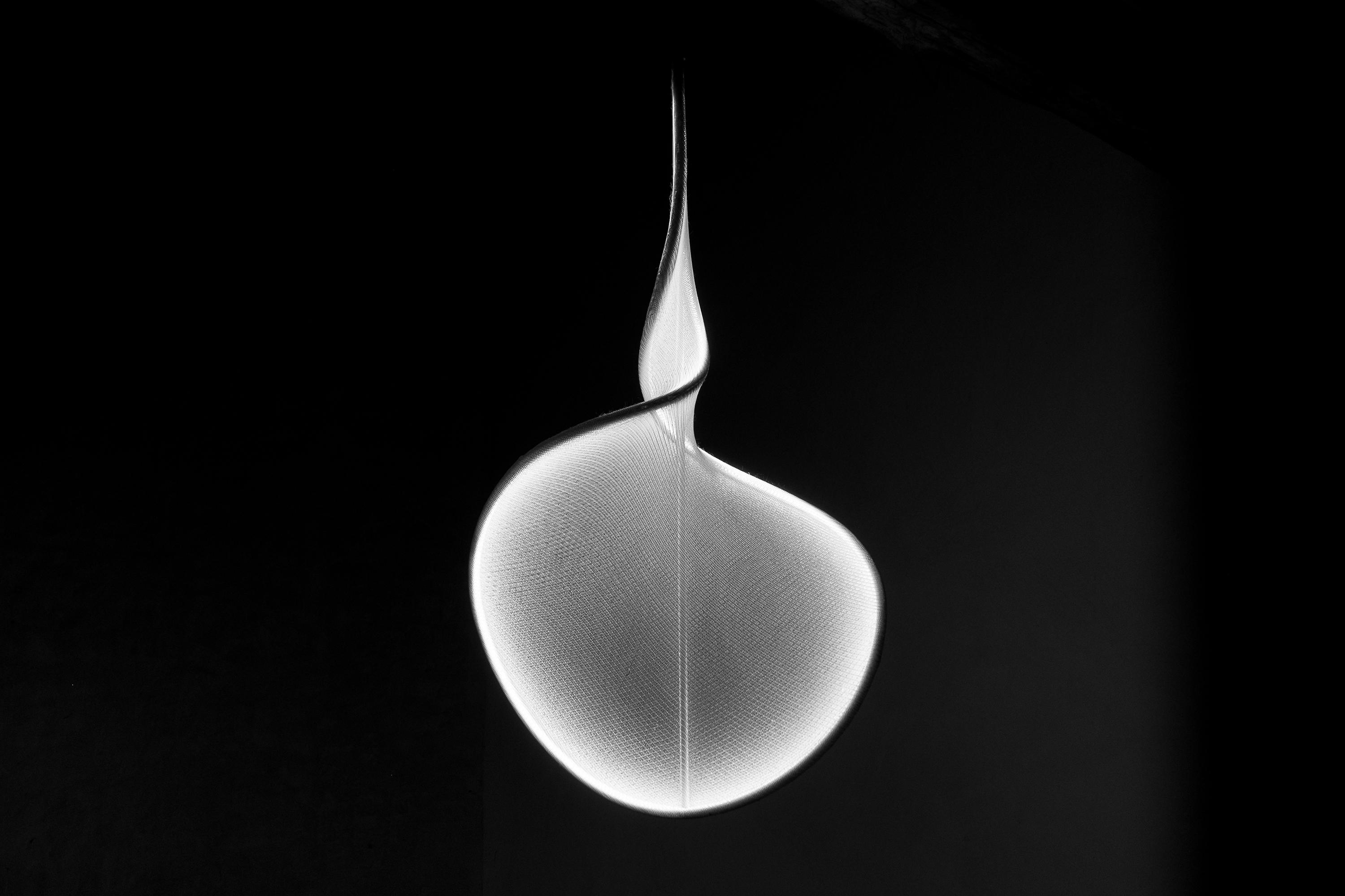 llll: Sculptural LED lighting