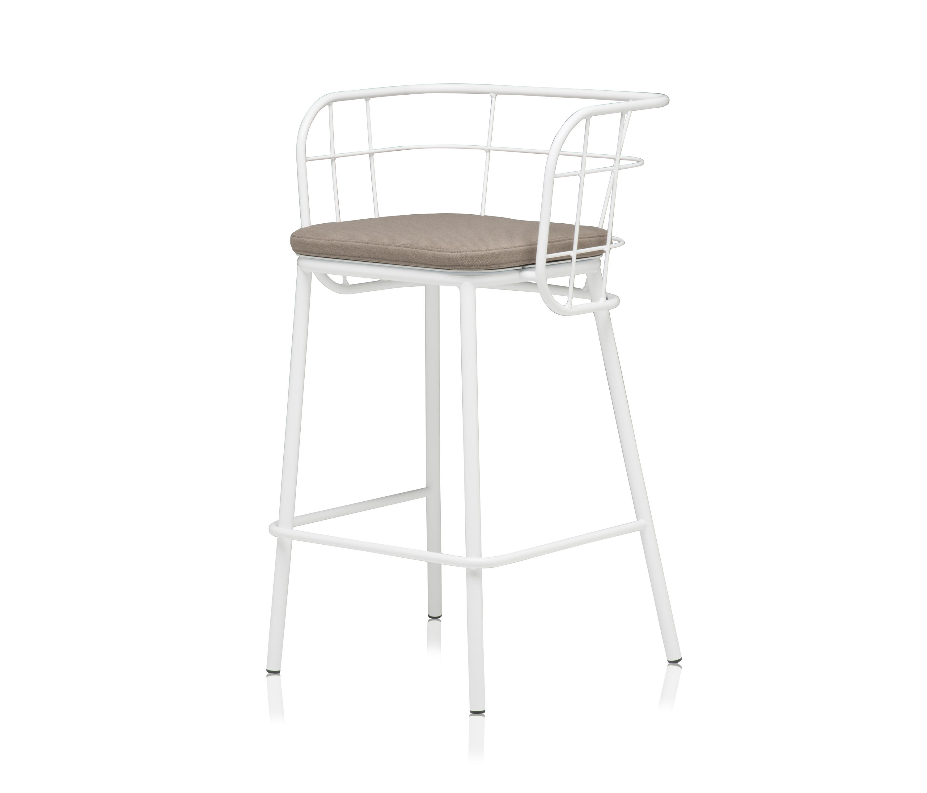 JUJUBE SG A Bar stools from CHAIRS & MORE Architonic