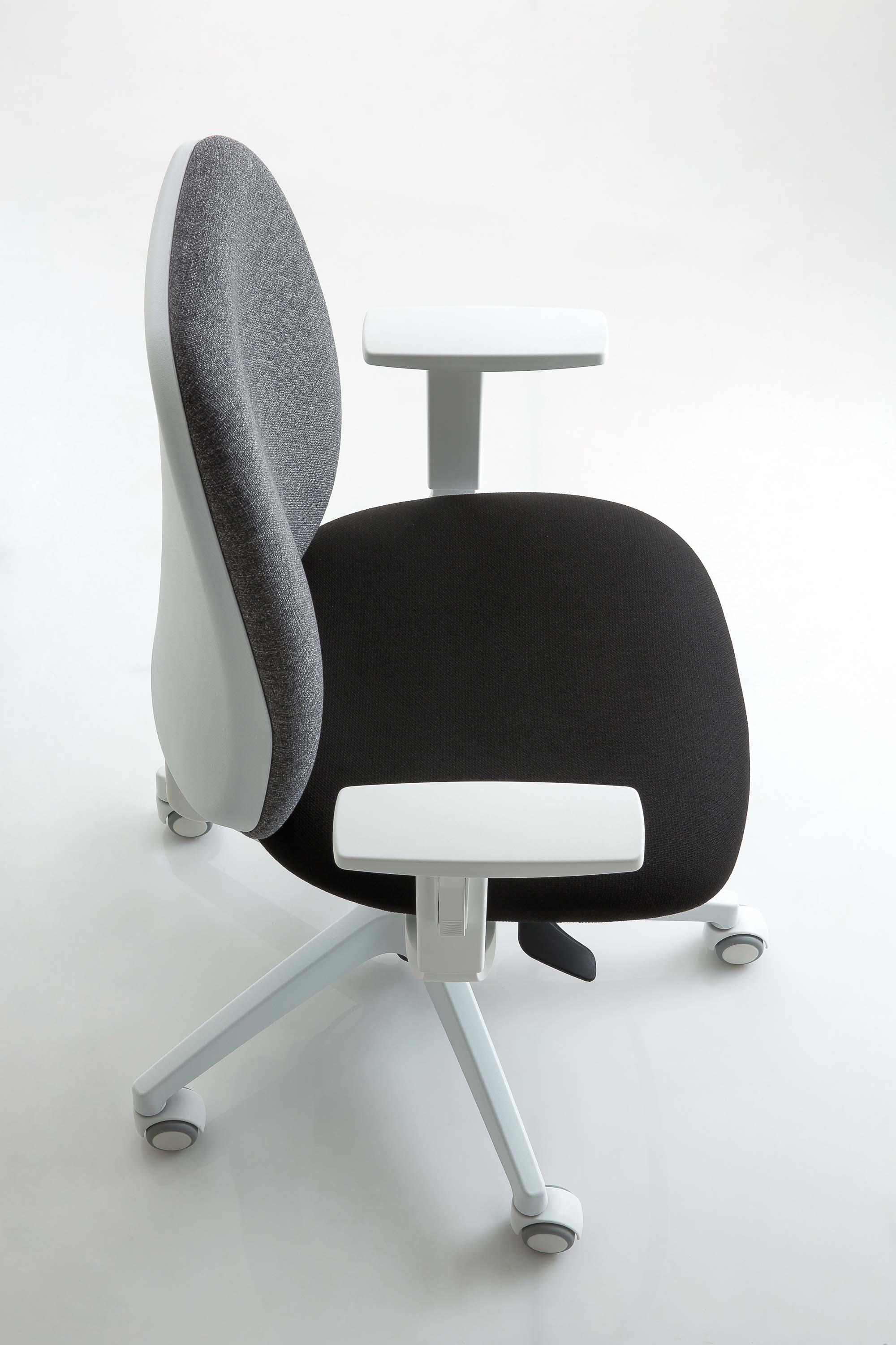 POST 20 56 Office chairs from Luxy Architonic