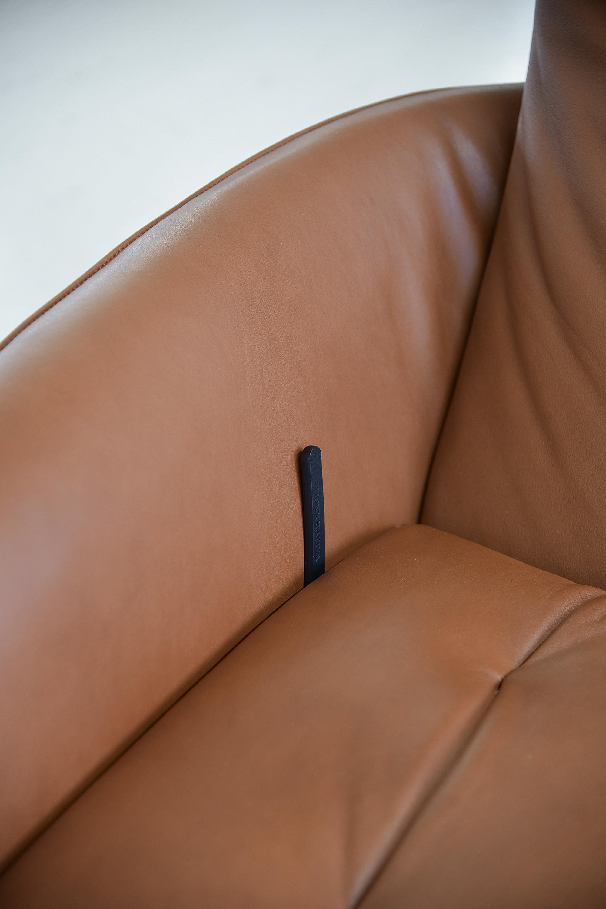 ONSA CHAIR Armchairs from Walter Knoll Architonic