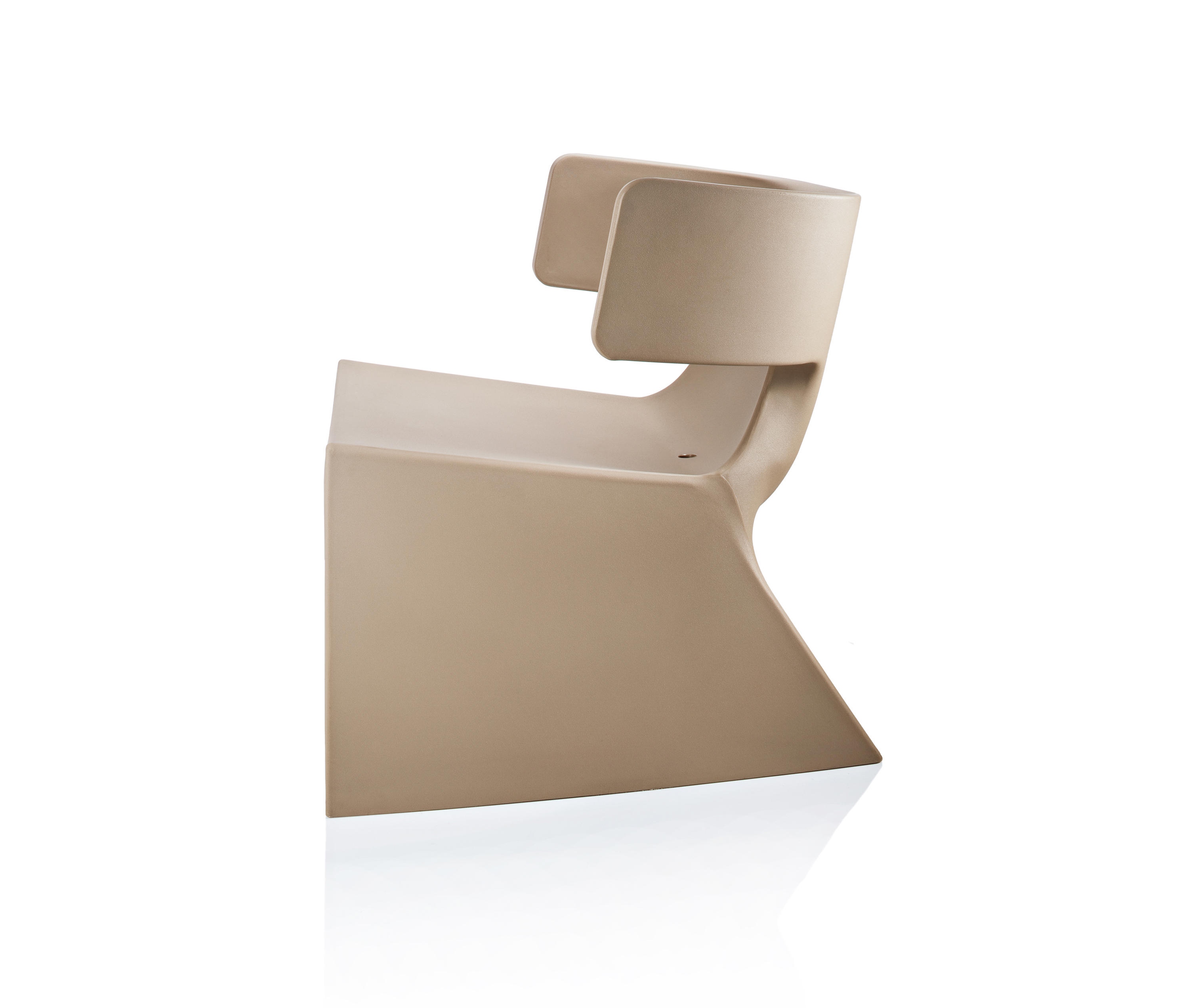 MEG ARMCHAIR - Armchairs from ALMA Design | Architonic