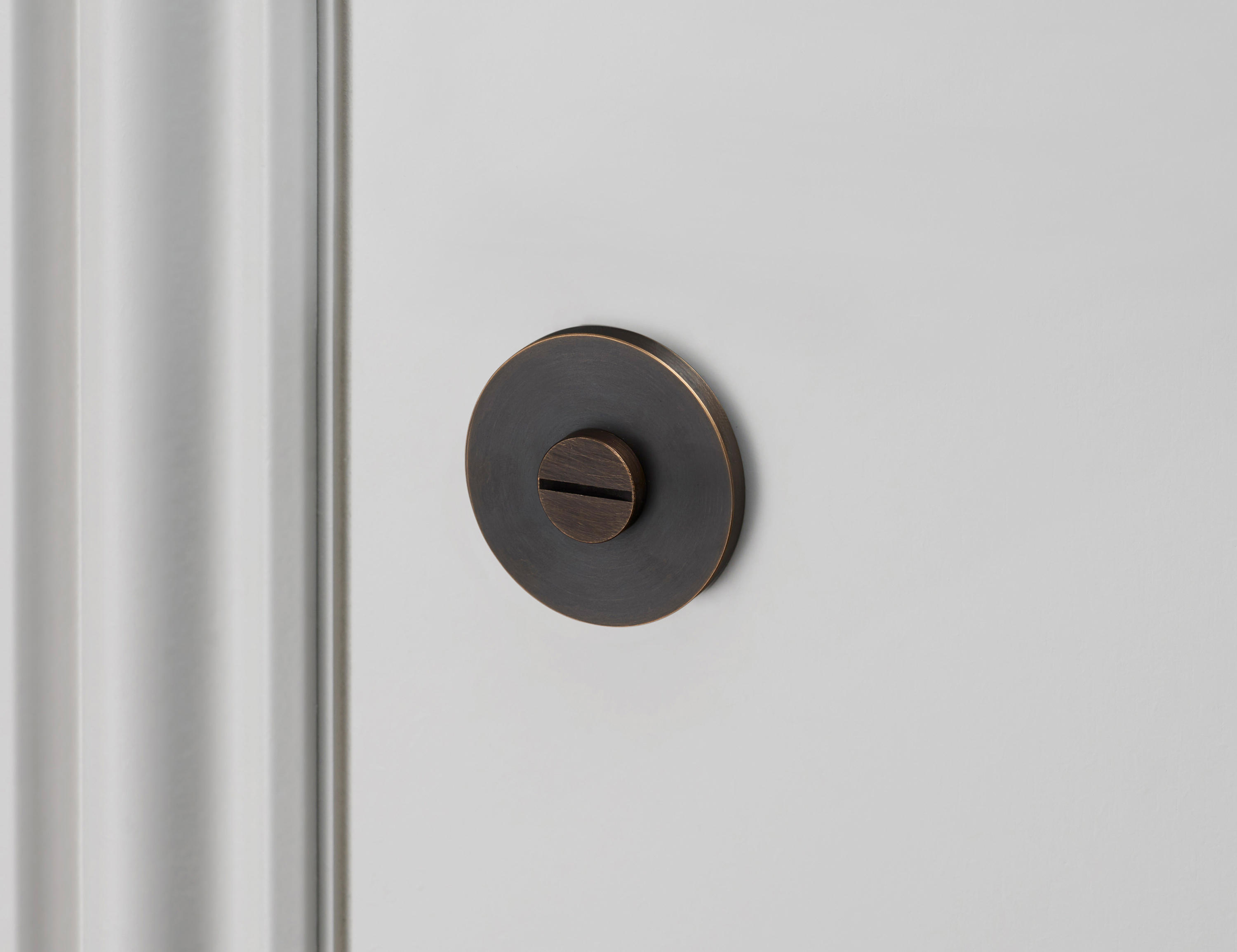 Thumbturn Lock | Smoked Bronze | Architonic