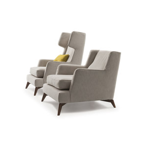 680 Class armchair