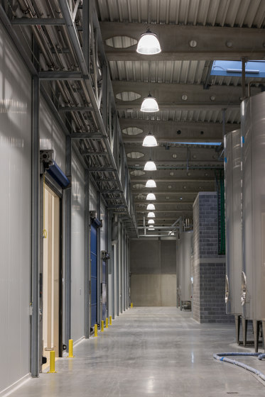 Industrial Hall Maxi
Highbay luminaires | Lámparas de suspensión | RZB - Leuchten