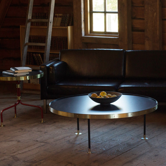 Sofa table 11, Brass | Mesas de centro | Scherlin