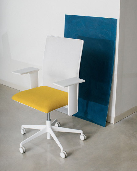 Planesit | Office chairs | Arper