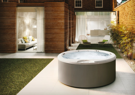 Unique | Whirlpools | Jacuzzi®