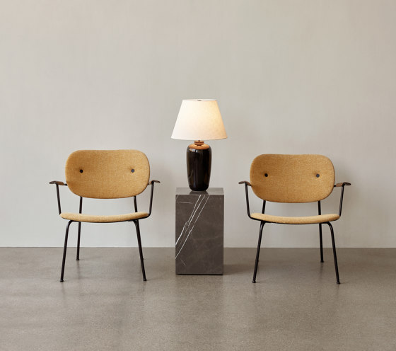 Co Counter Chair, Black Steel | Natural Oak, Dakar 0250 | Counter stools | Audo Copenhagen