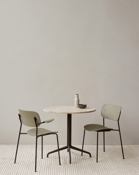 Co Counter Chair, Black Steel | Moss 0001 | Counter stools | Audo Copenhagen