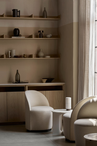 Tearoom Lounge Chair, High Back | Audo Bouclé 02 | Poltrone | Audo Copenhagen