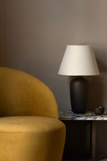 Tearoom Sofa, High Back W Power Outlet | Champion 035 | Sofas | Audo Copenhagen