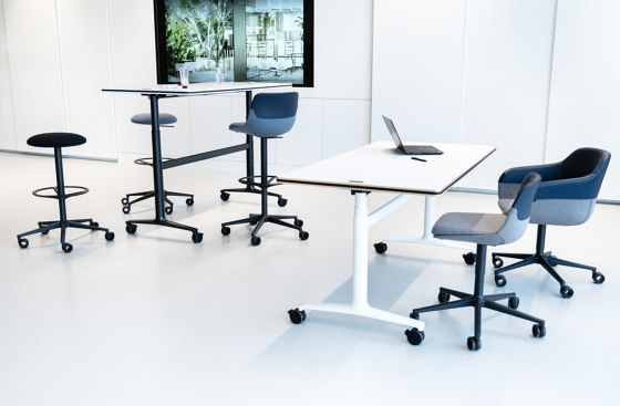 lift active 7883 | Contract tables | Brunner