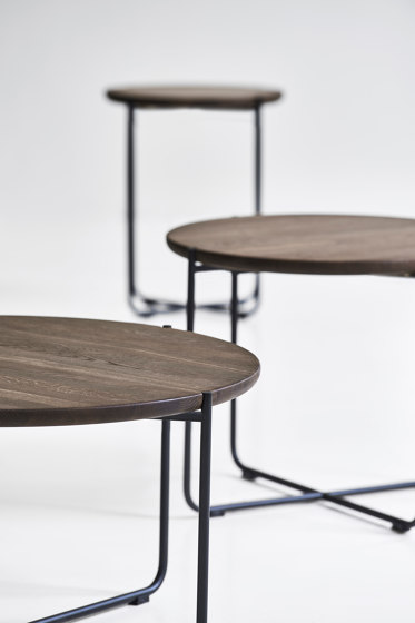 KONNO COFFEE- & SIDE TABLE ROUND VERSION | Side tables | dk3
