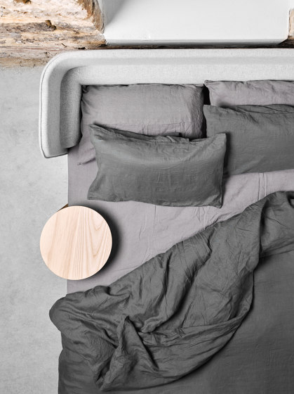 Aran Bed | Beds | nau design