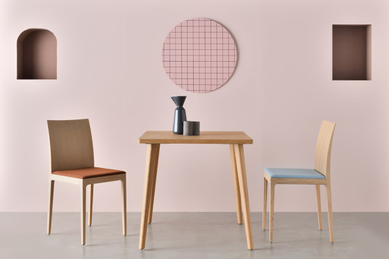 Anna | Chairs | Crassevig