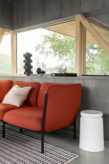 Kumo Sofa 2-Seater Porcelain | Sofás | Hem Design Studio