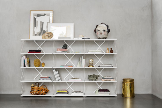 Lift 9 Shelf White | Estantería | Hem Design Studio