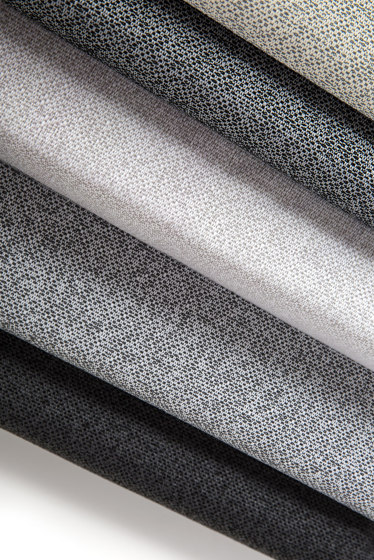 Fleck Forge  | Hammered | Wall coverings / wallpapers | Luum Fabrics