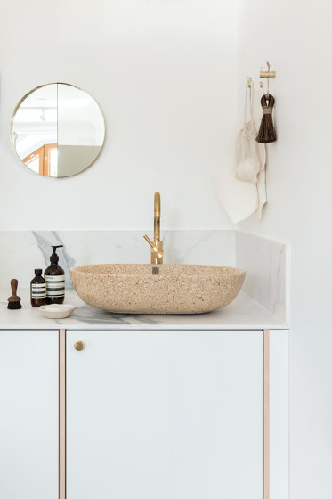 Soft 60 with faucet place | Lavabos | Woodio
