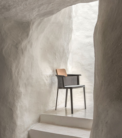 Nicolette Dining armchair | Chairs | Ethimo